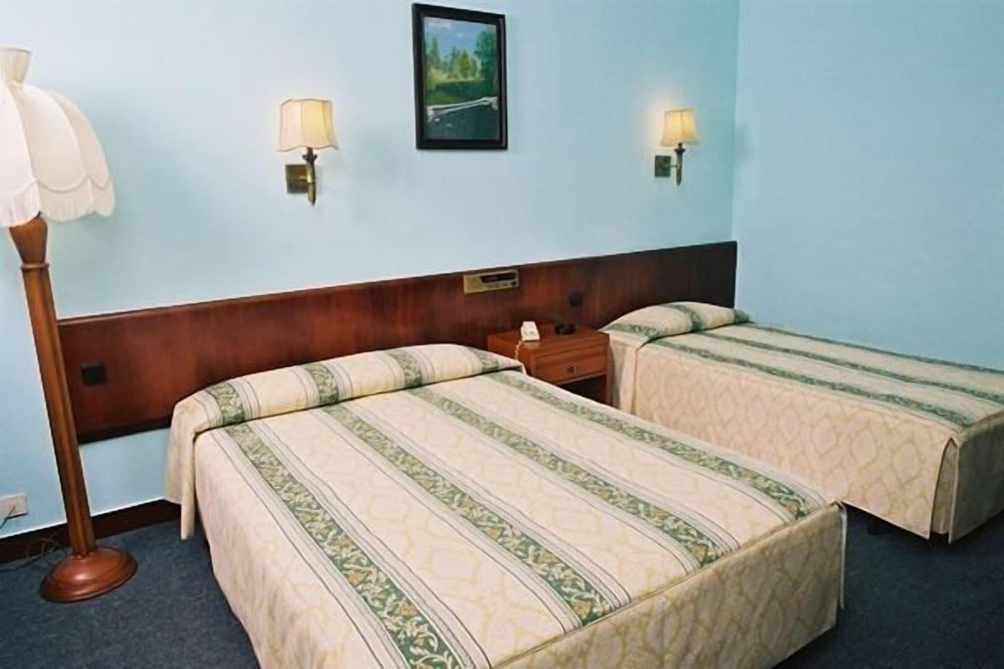 Hotel Nazareth Lisbon Luaran gambar